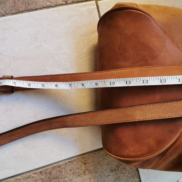 Thick leather over shoulder, tan leather - Picture 11 of 15